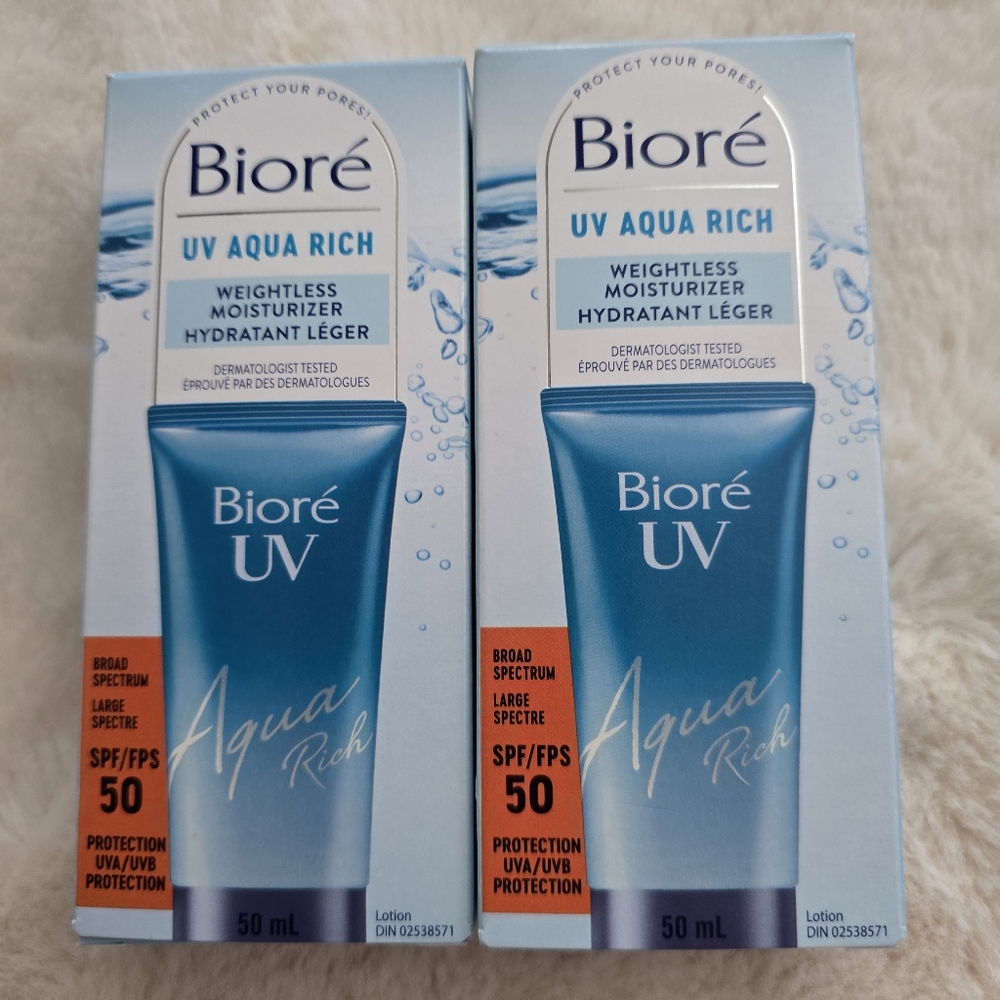 2x Biore UV Aquarich Weightless Moisturizer.